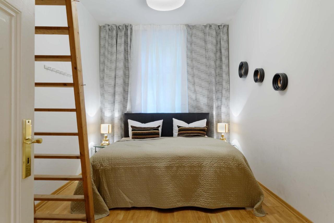 Grand Central City Apartments Mitte Rosenthaler Platz Berlim Exterior foto