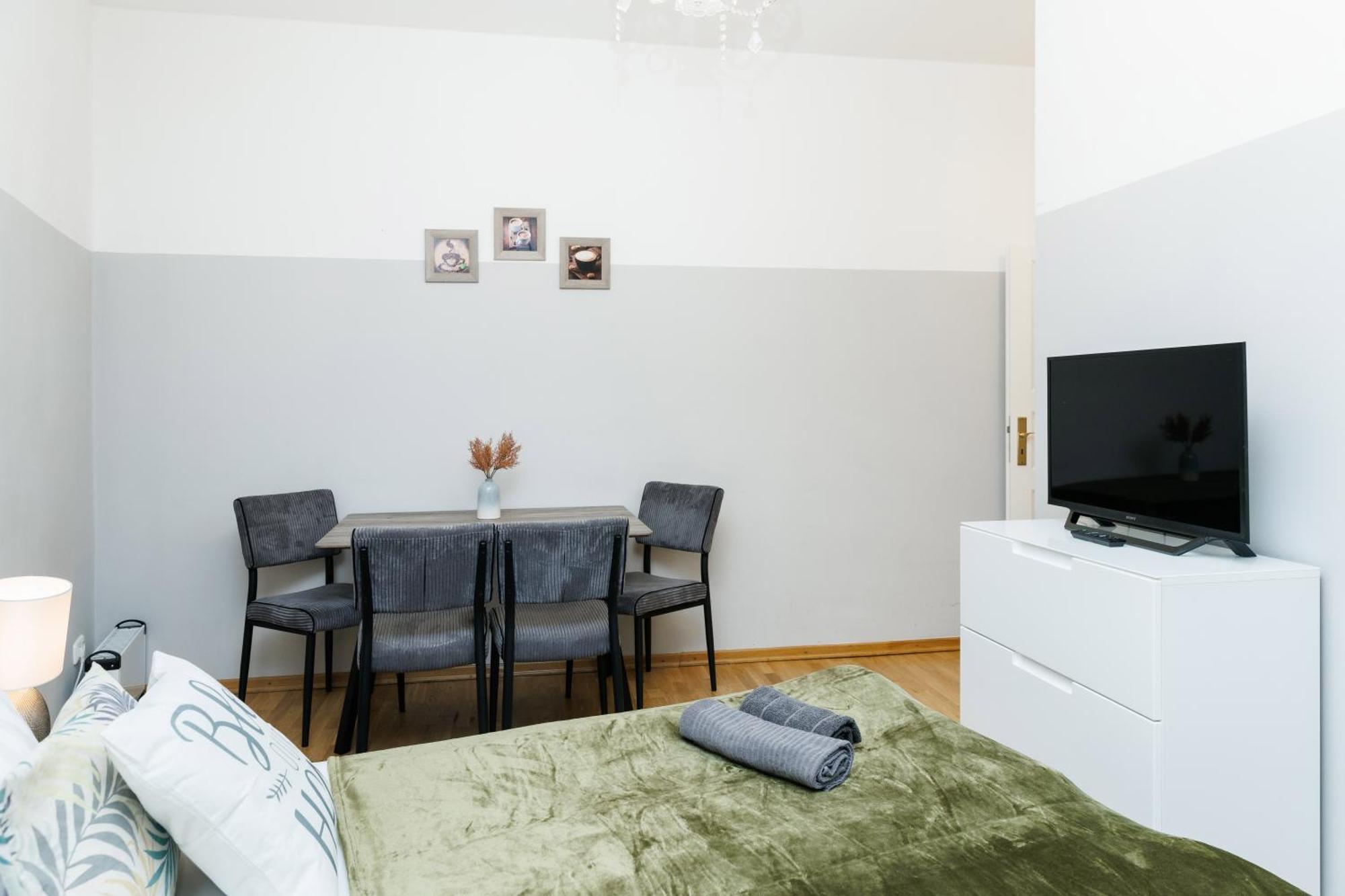 Grand Central City Apartments Mitte Rosenthaler Platz Berlim Exterior foto